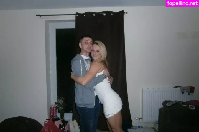 Kirsty Stroud OnlyFans Thumbnail #s77gvuitu0
