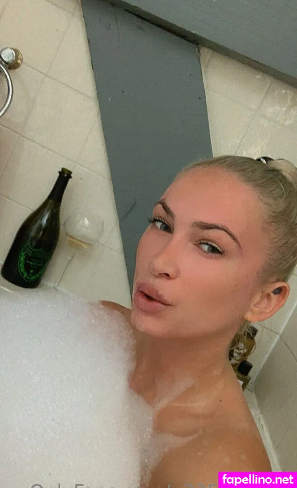 falscara, kisscara Nude Leaked OnlyFans Photo #UCtLjYKZ4v