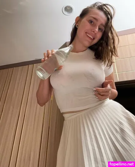 Kisscat Baby OnlyFans Thumbnail #1YA4p1EDmW