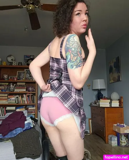 Kisses4kira OnlyFans Thumbnail #E4xPdWMfXf