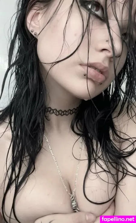 Kissingrazors OnlyFans Thumbnail #2ZXArkuY5M