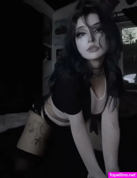 Kissingrazors OnlyFans Thumbnail #HBJCtaGgMW