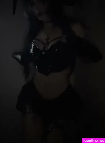 Kissingrazors OnlyFans Thumbnail #h1Xr2C9oij