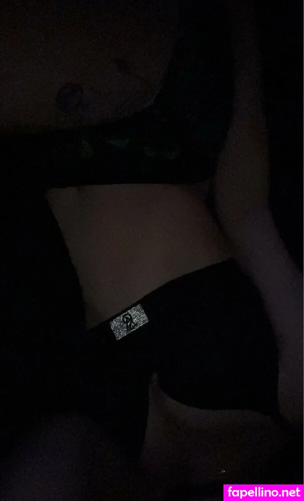 kissingrazors Nude Leaked OnlyFans Photo #txSmFNKq97