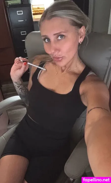 Kisstheskye OnlyFans Thumbnail #0k4DCGHk2x