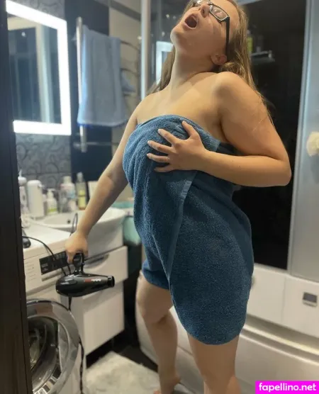 Kissy Pussy OnlyFans Thumbnail #f1XYDAVmmS