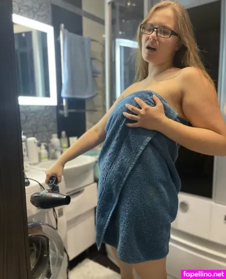 Kissy Pussy OnlyFans Thumbnail #sW1VqterDy