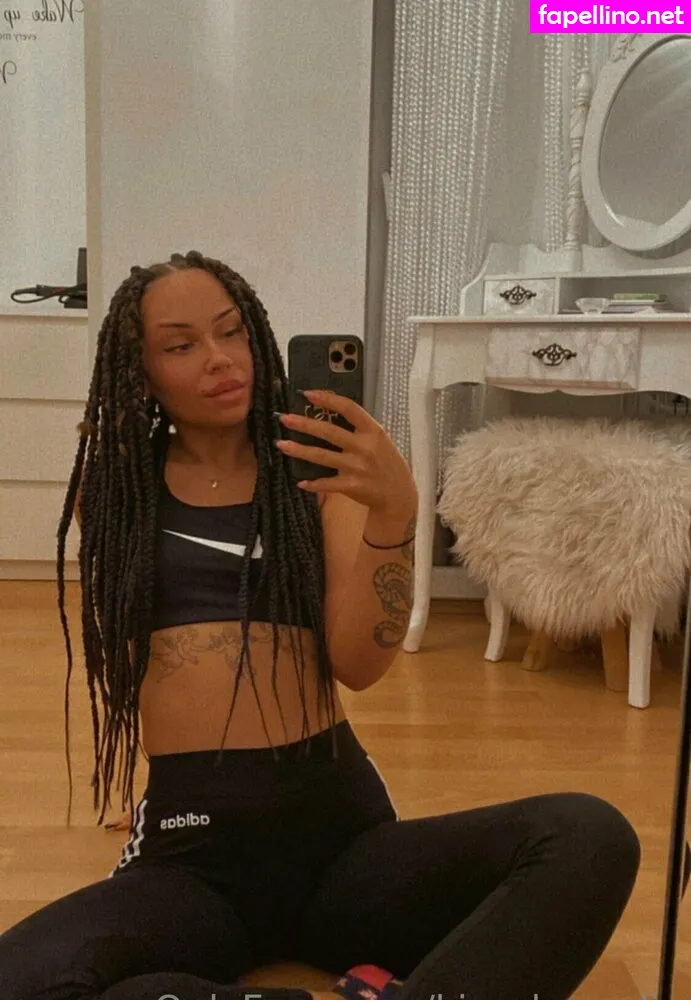 kissykornelia, kornelia_kissy Nude Leaked OnlyFans Photo #uAg3H3ELVV