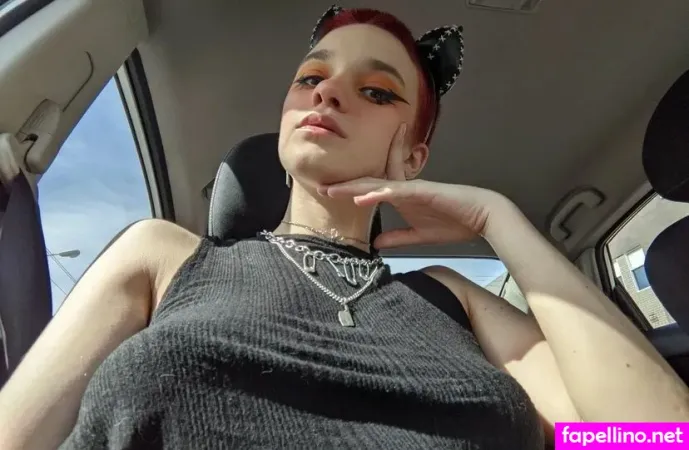 Kit Kalypso 1 OnlyFans Thumbnail #6qaXkr1njq