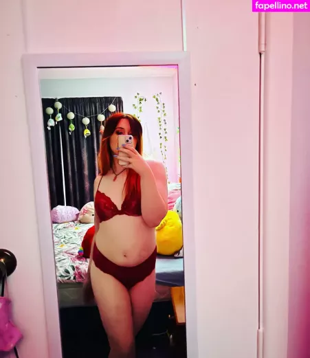 Kit Kat OnlyFans Thumbnail #c99OzNSh7J