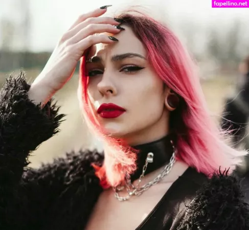 Kit Lilith OnlyFans Thumbnail #4qqGpMfuBe