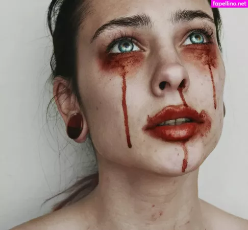 Kit Lilith OnlyFans Thumbnail #X4To1YMesv