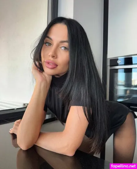 Kitana Free OnlyFans Thumbnail #4TsHQwWZ7C