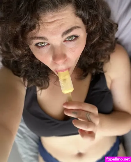 Kitcatxo OnlyFans Thumbnail #6eFkPFNML4