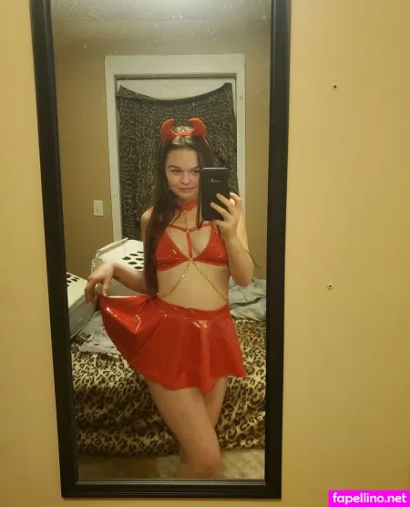 Kitchencutiexox OnlyFans Thumbnail #VLsqcdptGs