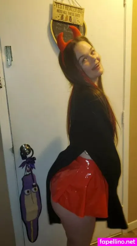 Kitchencutiexox OnlyFans Thumbnail #cuOnoyaGKd