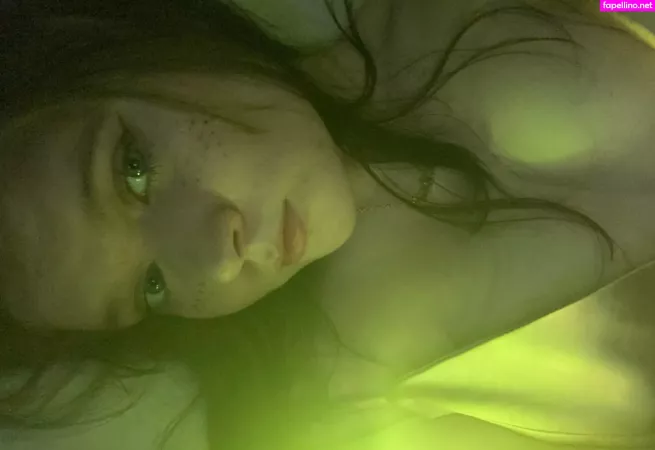 Kitkatbaby999 OnlyFans Thumbnail #AuWi6jV5gx