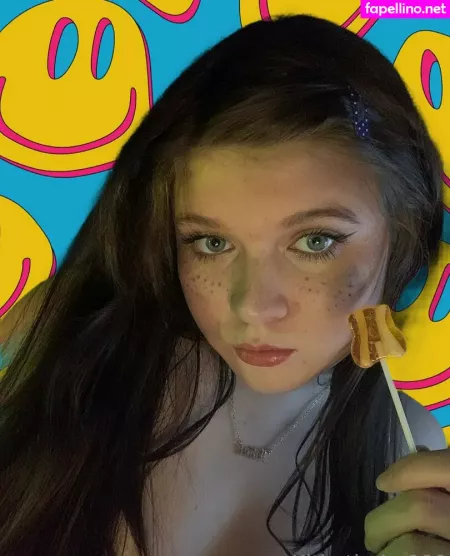 Kitkatbaby999 OnlyFans Thumbnail #Uk6hx3rW9P