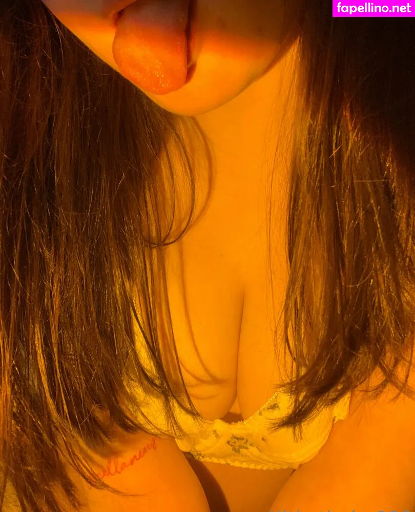 invadingviolet, kitkat992060, kitkatbaby999, violetfitness Nude Leaked OnlyFans Photo #izFdyCMxc3