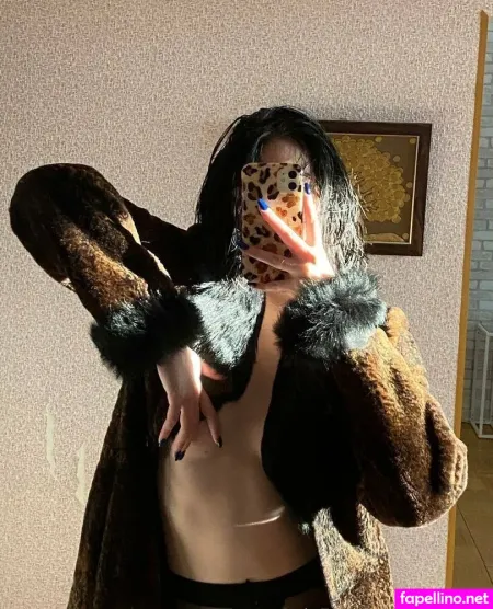 Kitkatiee OnlyFans Thumbnail #nDITOrYLvu