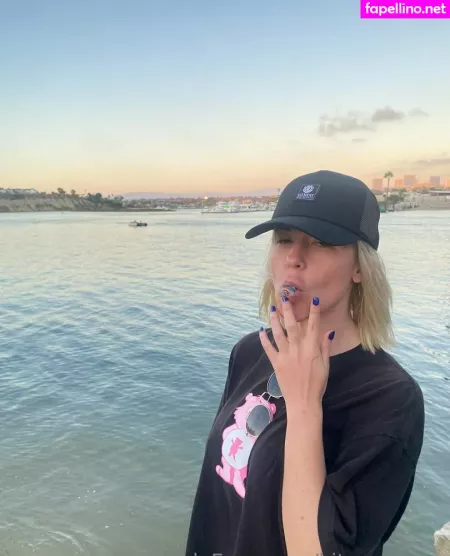 Kitmercerxo OnlyFans Thumbnail #OybZiosdOB