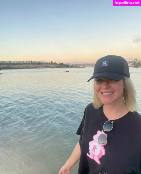 Kitmercerxo OnlyFans Thumbnail #ycS6bpdfer