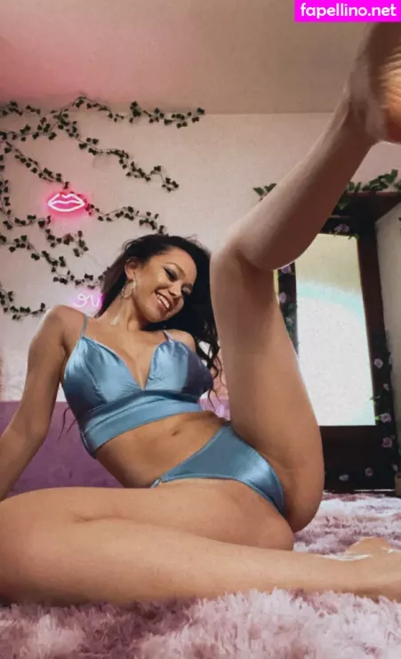 Kitryshafree OnlyFans Thumbnail #DU6Yw9g9jd