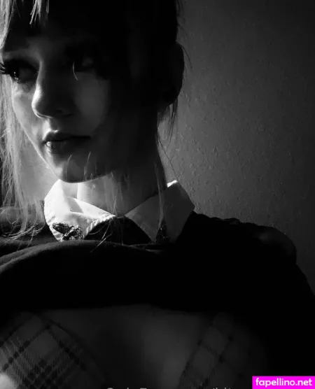 Kitsuneelda OnlyFans Thumbnail #F7yt3p3enW