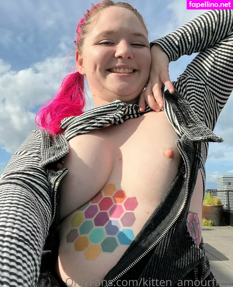 kitten_amourfree, musingsofacrouton Nude Leaked OnlyFans Photo #MtUzPtHeqP