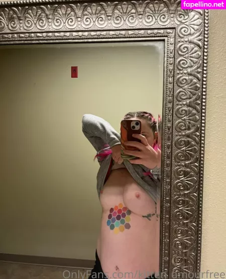 Kitten Amourfree OnlyFans Thumbnail #hc8r6WURkQ