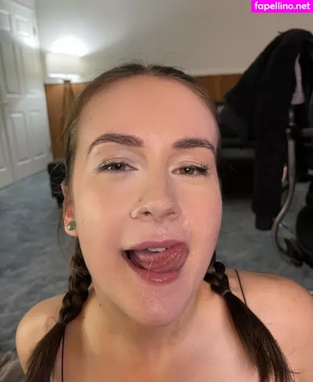 Kitten Kyra OnlyFans Thumbnail #QFJKhnhFY9
