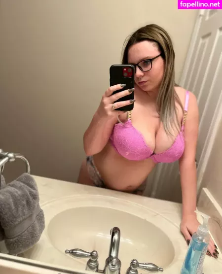 Kittengamesfree OnlyFans Thumbnail #4oNNvb72zn