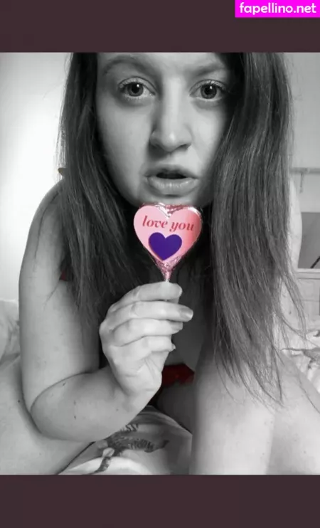 Kittengotcream OnlyFans Thumbnail #3wDOTUPLAE