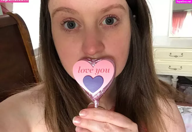 Kittengotcream OnlyFans Thumbnail #RoqELBOtn9