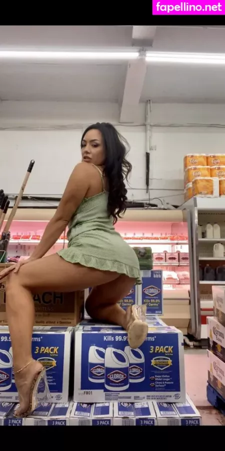 Kittenlatenight OnlyFans Thumbnail #tXGvf0NV8i