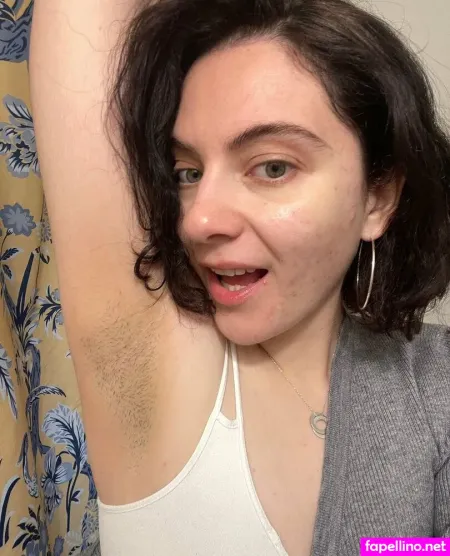 Kittenmeowned OnlyFans Thumbnail #4xtUNNnFUS