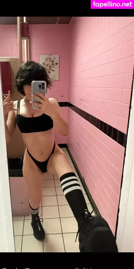 Kittenonymous OnlyFans Thumbnail #AXl4W0ju4v