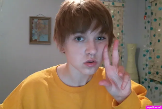 Kittens From The 4chan B Soc Era OnlyFans Thumbnail #SAwcd0ObdQ