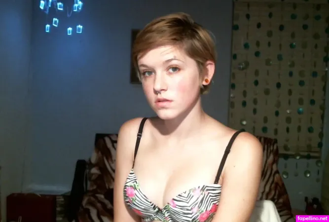 Kittens From The 4chan B Soc Era OnlyFans Thumbnail #kF8AAVWnXO