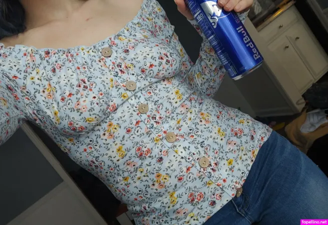 Kittensarahfree OnlyFans Thumbnail #oLVjdyqiqk