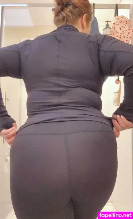 Kittenslovelyvips OnlyFans Thumbnail #0NZtIF9DvJ