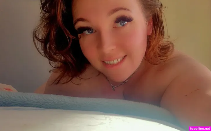 Kittenslovelyvips OnlyFans Thumbnail #ckklCu0nQU