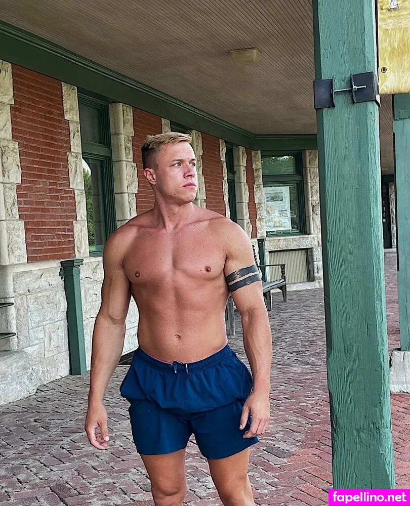 KitThebeefcake, https: Nude Leaked OnlyFans Photo #VlU632Ta4U