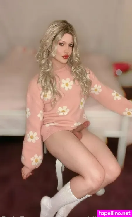 Kittiemercury OnlyFans Thumbnail #1GHqJSmhmo