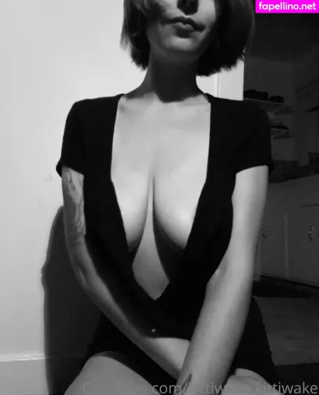 Kittiwake Kittiwake OnlyFans Thumbnail #vkxbLVj0iu
