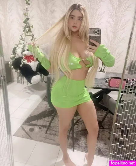 Kitttybadofff OnlyFans Thumbnail #9QCCGqBrkj