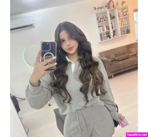 Kitttybadofff OnlyFans Thumbnail #BzQnzgWoby