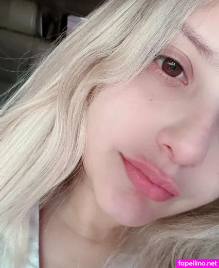 Kitttybadofff OnlyFans Thumbnail #YwlWSuqH2X