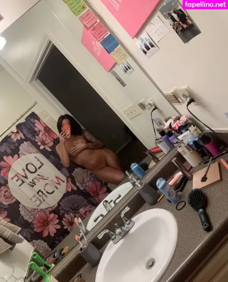 Kitttykattt22 OnlyFans Thumbnail #G8O9Qc7c9F