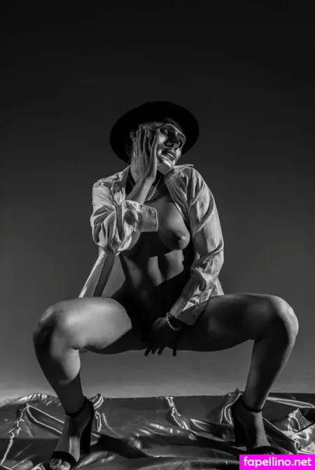 Kitty Cakez OnlyFans Thumbnail #fYkXMPv1ss